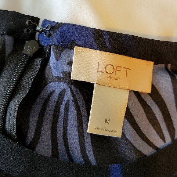 Navy A-line Loft dress only worn twice. - Picture 7 of 7